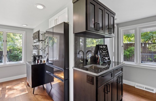 White Bear Lake House | Woodsy Retreat: Chef's Kitchen, Dance Room & Gym