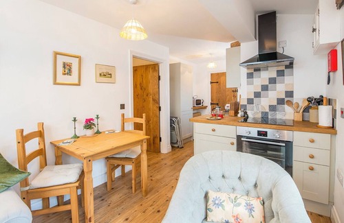 Haverfordwest Cottage | Woodview, Holiday Cottage The Rhos, Near Haverfordwest, Sleeps 2, 1 bedrooms, bathrooms