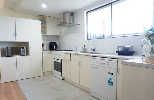 Woodville Gardens House | Woodville Garden Home in great location