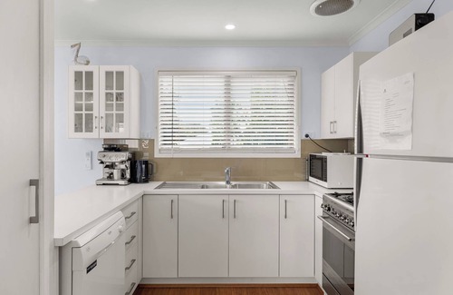 Cape Woolamai House | Wooli Waves by Ready Set Stay- Comfortable Family Home - pet friendly and WIFI