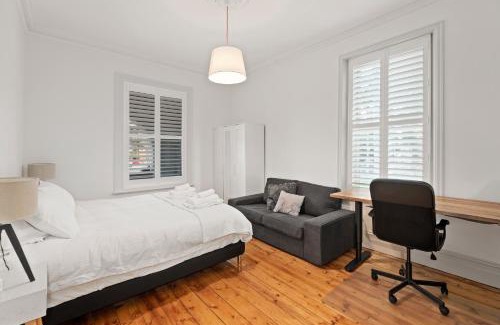 North Melbourne Bed & Breakfast | Work Sleep Live Melbourne