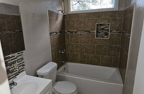 West Orange House | Workers Special 1.7 Miles From CP Chem Project