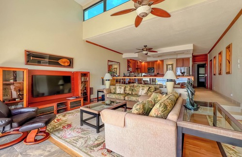 Princeville Condo | WORLD CLASS #402 Superior PENTHOUSE, Full AC, 2 Suites, Best Views & Privacy