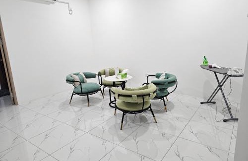 Bandar Seri Begawan Apartment | World Peace