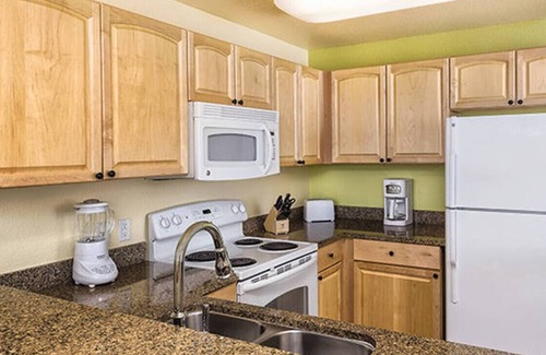 Las Vegas Apartment | Worldmark Tropicana Avenue 1BD