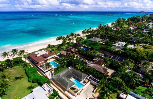 Kailua House | Wow! Home just steps from the Beach with Private Salt Water Pool
