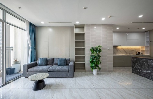 Hang Xanh Apartment | Wow! Homes by Christine - Vinhomes Luxury