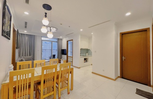Hang Xanh Apartment | Wow! Homes by Christine - Vinhomes Luxury