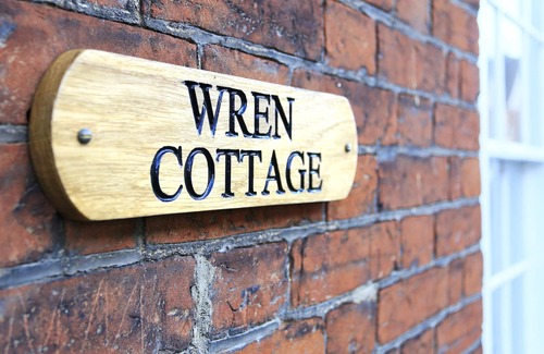 Martlesham Heath House | Wren Cottage - Two Bedroom House, Sleeps 4