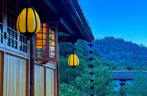 Shiyan Hotel | Wudang Mountain Manju Manor