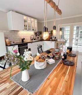 Risum-Lindholm Apartment | Wunderschöne Ferienwohnungen - Willkommen in der Deichluft