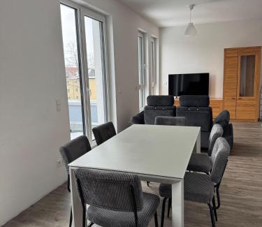 Taucha Apartment | Wunderschöne Maisonette Ferienwohnung in Leipzig Taucha 2 u 3 OG Mitte