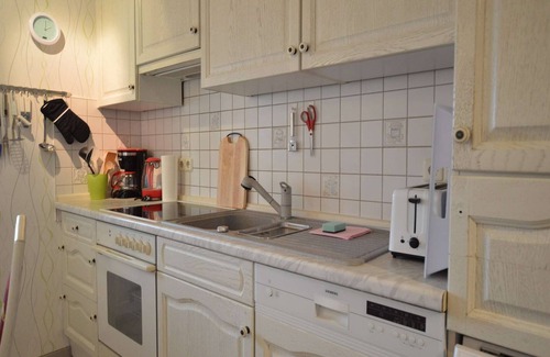 Horath Apartment | Wuppertal Hideaway with Pool