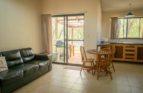 Yallingup Cottage | Wyadup Brook Cottages-1 Bedroom Chalet