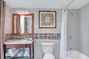 Chinatown Hotel | Wyndham Garden Chinatown