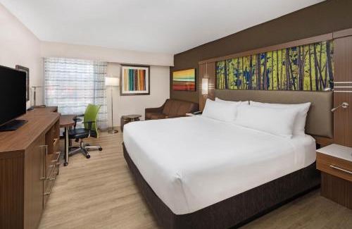 Marietta Hotel | Wyndham Garden Marietta Atlanta North