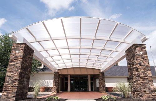 Westlake Hotel | Wyndham Garden Westlake