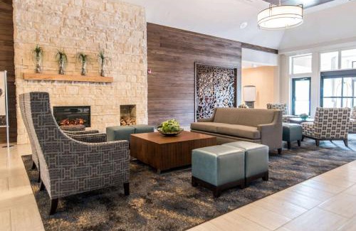 Westlake Hotel | Wyndham Garden Westlake