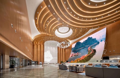 Duanzhou Qu Hotel | Wyndham Grand Zhaoqing Downtown