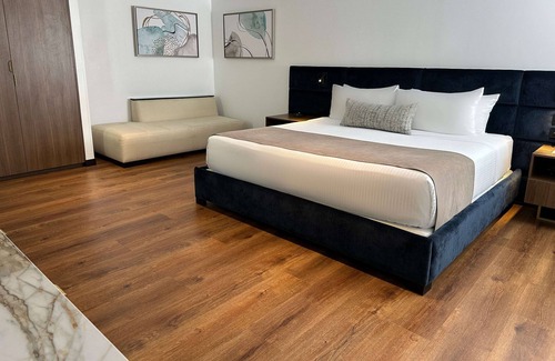 Tababela Hotel | Wyndham Quito Airport