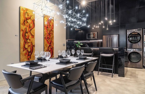 Wynwood Art District Condo | Wynwood Condo, Walk to Restaurants & Nightclubs!