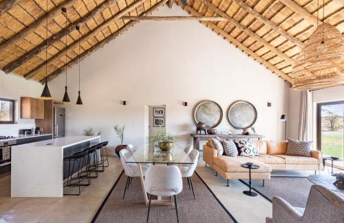 Kruger National Park Cabin | Xanatseni Private Camp