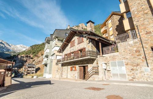 Mas de Ribafeta House | Xalet Riba - hut 8077