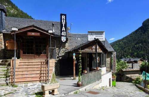 Mas de Ribafeta House | Xalet Riba - hut 8077