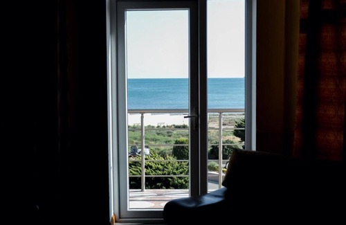 Sabayil Villa | Xazri Villas 4-bedroom villa in brilliant Baku with AC, WiFi. Enjoy your stay