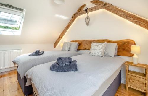 Aberystwyth House | Y Beudy