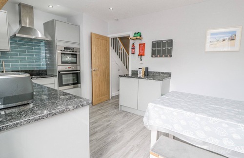 Llanbedr House | Y BWTHYN, pet friendly, character holiday cottage in Llanbedr
