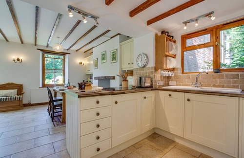 Llangwm House | Y Cleddau - Two Bedroom House, Sleeps 4