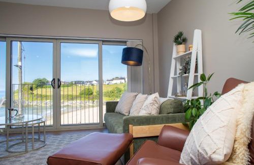 Aberporth Apartment | Y Geraint Beach Apartment Aberporth
