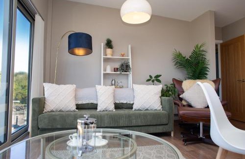 Aberporth Apartment | Y Geraint Beach Apartment Aberporth