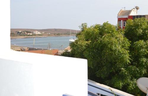 Sal Bed & Breakfast | Yacht Club Sal