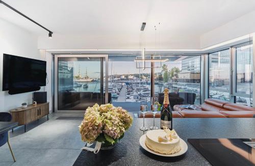 Srodmiescie Apartment | Yacht Park Marina ekskluzywny apartament z widokiem na Marinę Gdynia
