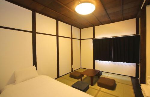 Ikuno Apartment | Yagara Terrace House B