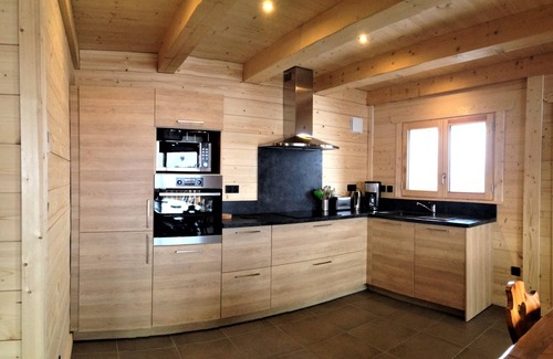 Montgellafrey Ski Chalet | YAKUSH CHALET NEAR CENTER 12 PEOPLE