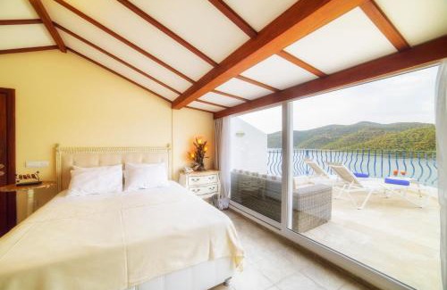 Bogazici Hotel | Yalicapkini Boutique Hotel