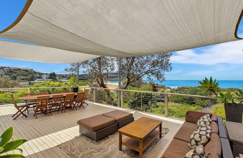 Macmasters Beach House | Yallambee Cottage - Absolute Beachfront. SPECIALS for Couples & Oth - See below