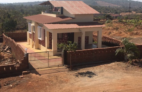 Dapoli House | "Yamai" - Bungalow - A leisure place near Ladghar beach