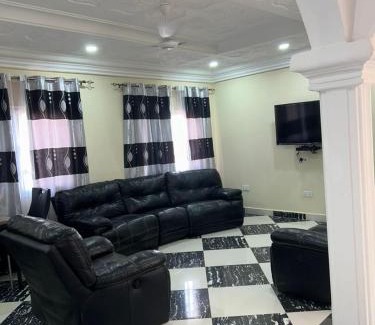 West Coast Division Apartment | Yamzo's Apartments