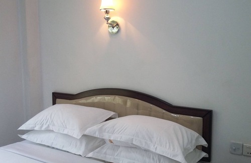 Insein Hotel | Yangon Airport Hotel