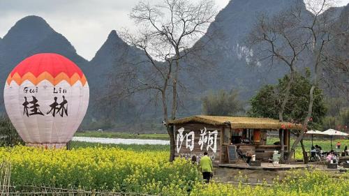 Yangshuo Hotel | Yangshuo Lakeside Inn