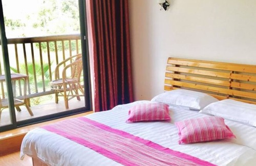 Guilin City Centre House | Yangshuo Pure Joy Resort