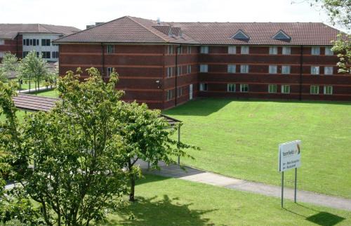 Yarnfield Hotel | Yarnfield Park Training And Conference Centre