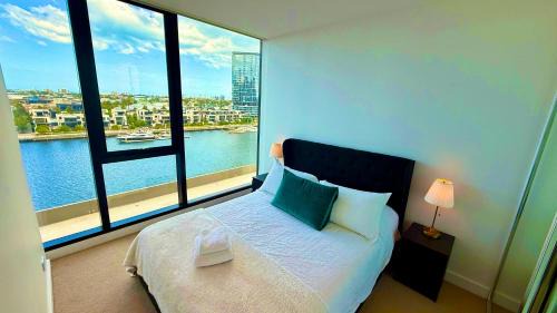 Docklands House | Yarra Accommodation-Private apartments-Collins Wharf Waterfront, Docklands