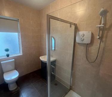County Galway Apartment | Yeats Lodge Self catering Apartment and Bar