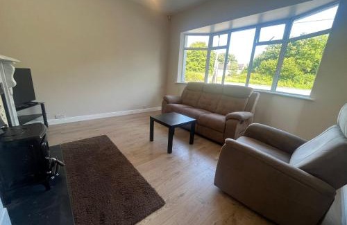 County Galway Apartment | Yeats Lodge Self catering Apartment and Bar