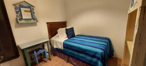 Antigua Guatemala Hostel | Yellow House Hostel B&B